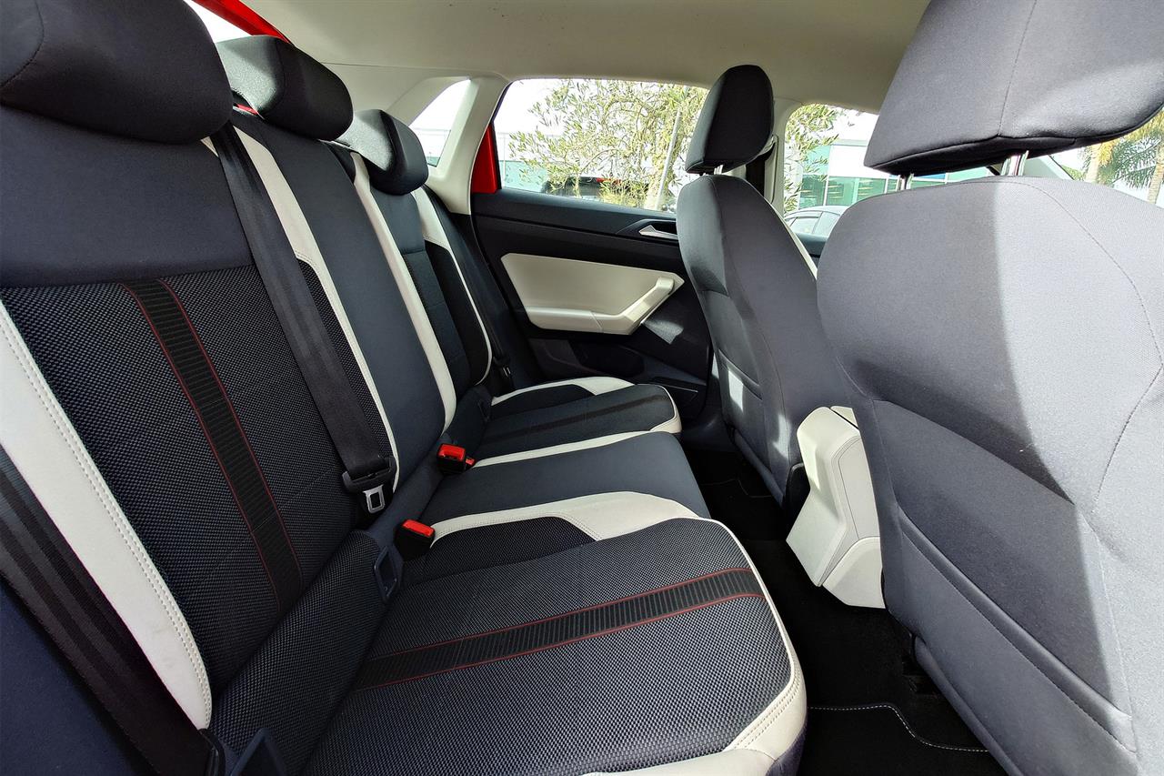 2018 Volkswagen Polo