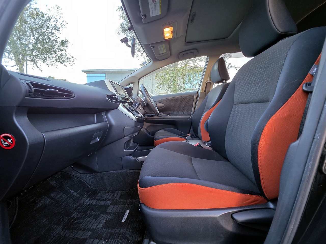 2012 Toyota WISH