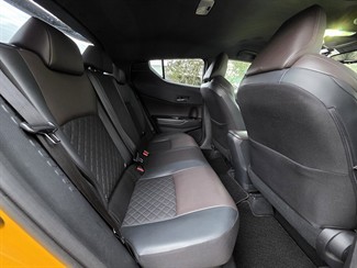 2017 Toyota C-Hr - Thumbnail