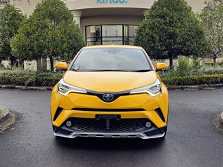 2017 Toyota C-Hr - Thumbnail