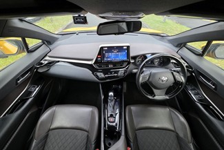 2017 Toyota C-Hr - Thumbnail