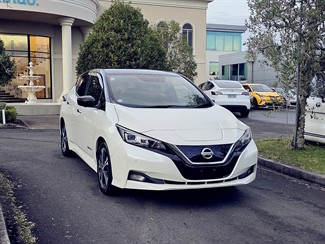 2021 Nissan LEAF - Thumbnail