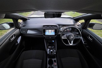 2021 Nissan LEAF - Thumbnail