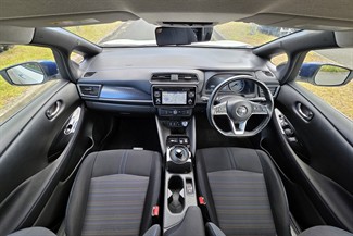 2020 Nissan LEAF - Thumbnail