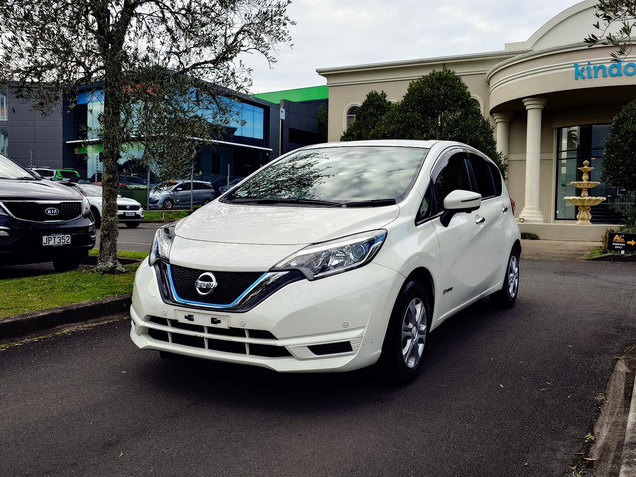 2020 Nissan NOTE