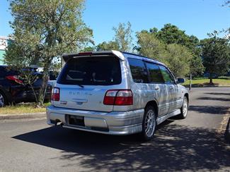 2002 Subaru FORESTER - Thumbnail
