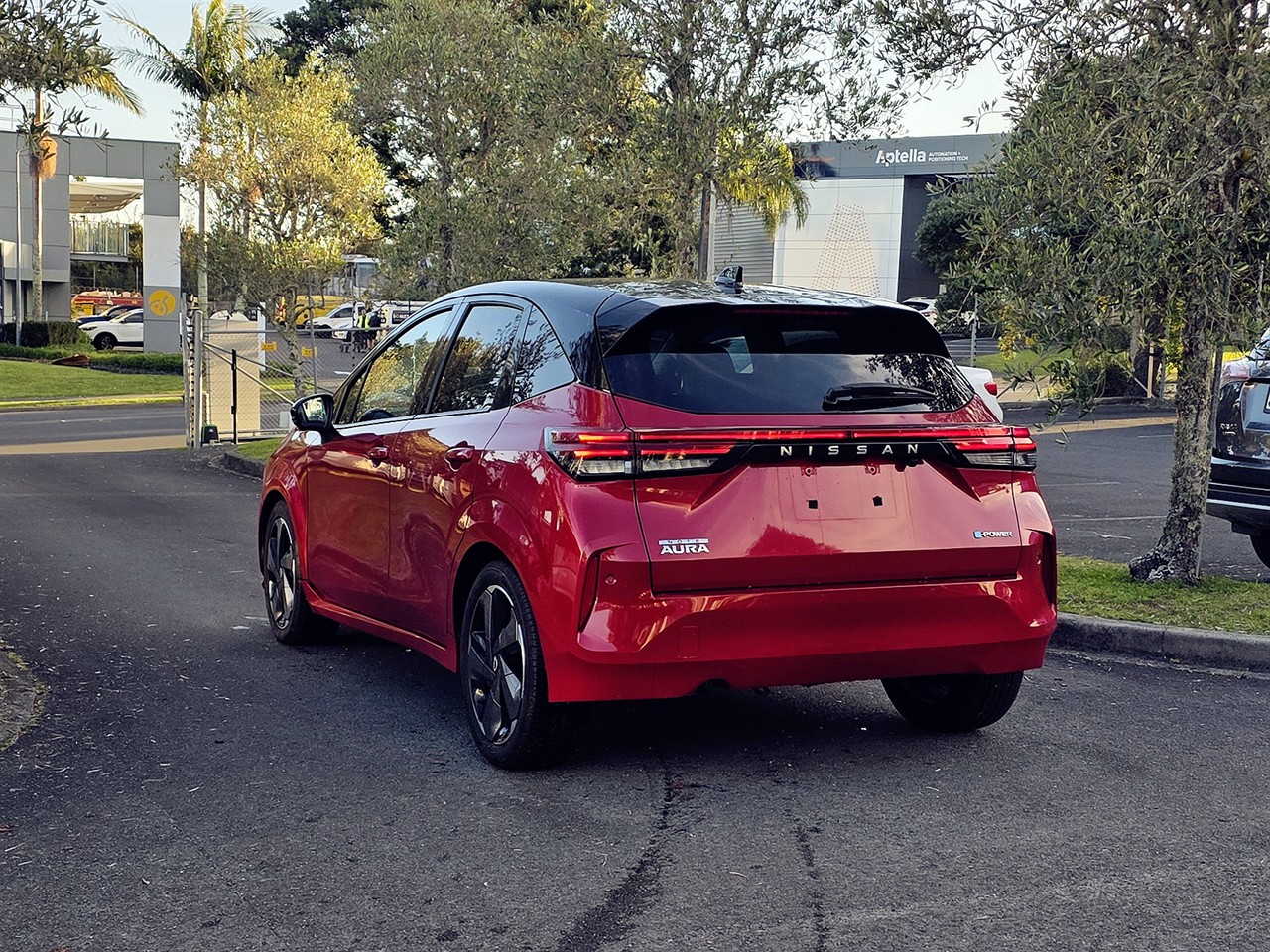 2023 Nissan NOTE