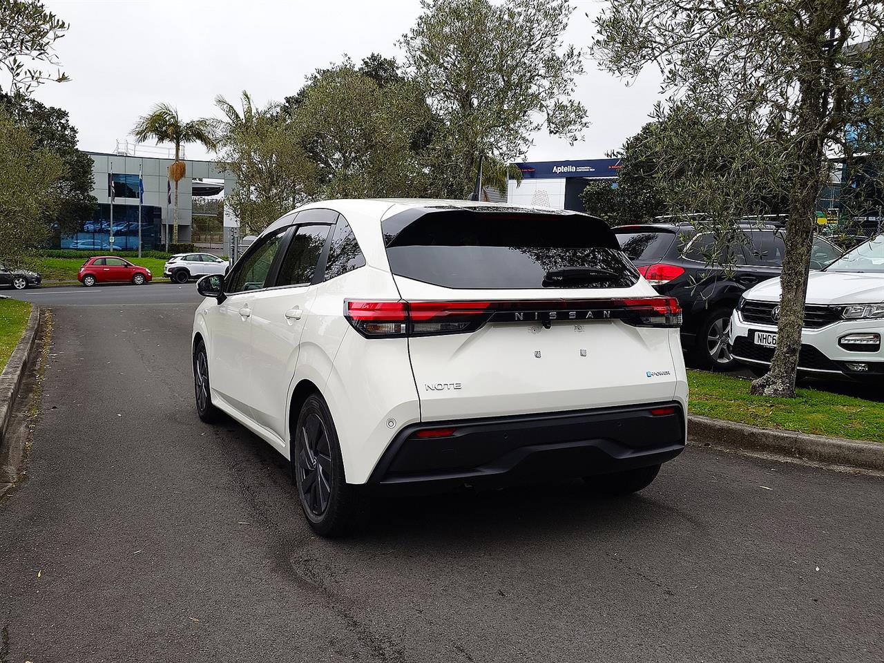 2022 Nissan NOTE