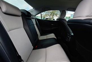2011 Lexus HS250H - Thumbnail