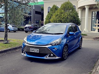 2015 Toyota AQUA - Thumbnail