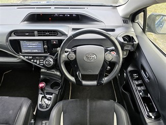 2015 Toyota AQUA - Thumbnail