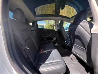 2022 Tesla Model Y - Thumbnail