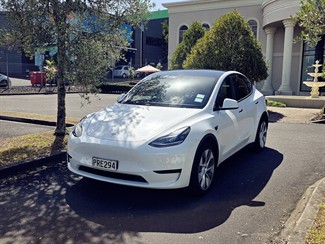 2022 Tesla Model Y - Thumbnail