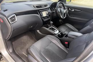 2017 Nissan Qashqai - Thumbnail