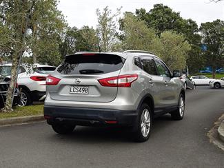 2017 Nissan Qashqai - Thumbnail